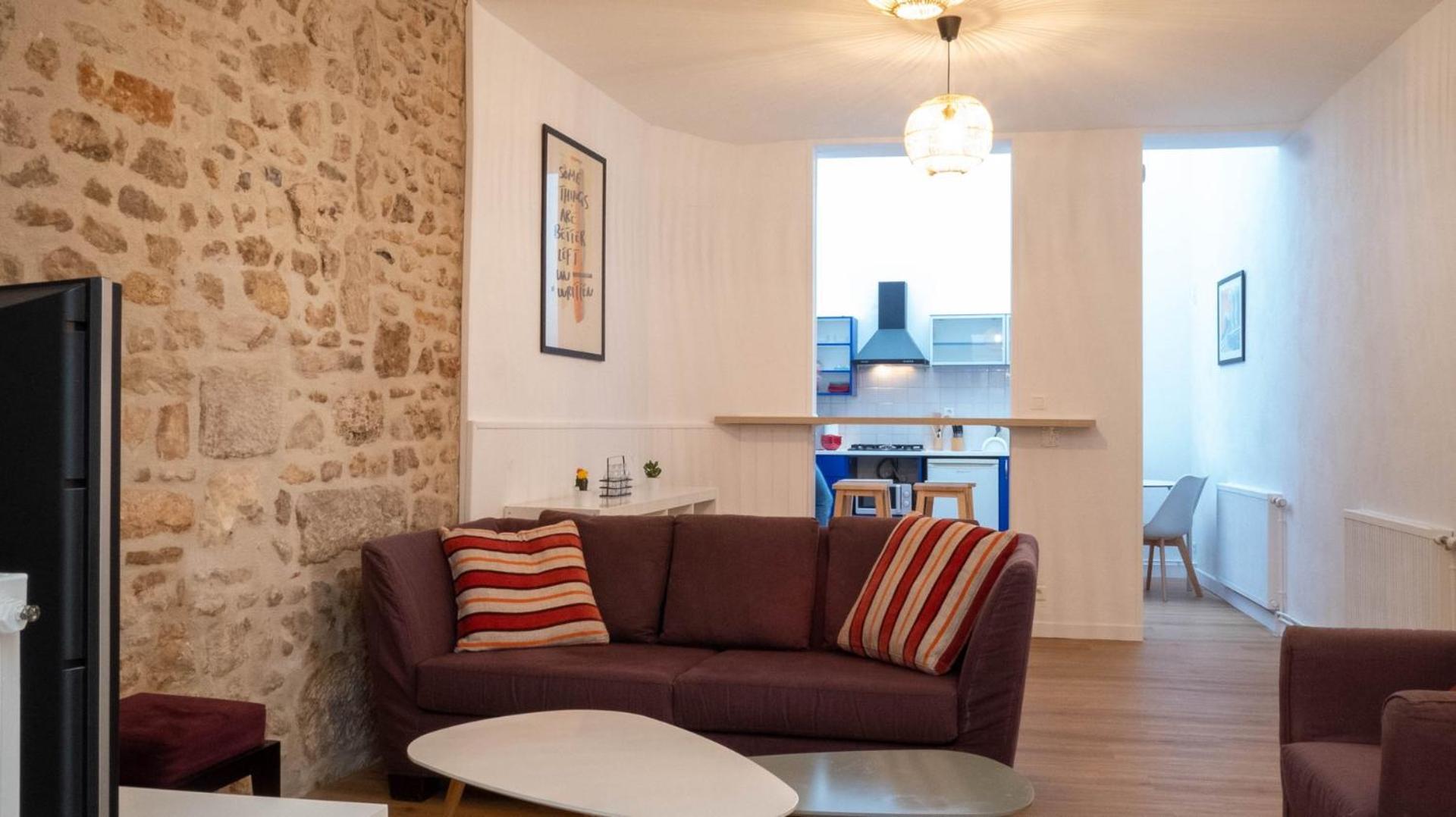 Le Puit De Lumiere - Comfortable T3 In Poitiers! Apartment Luaran gambar