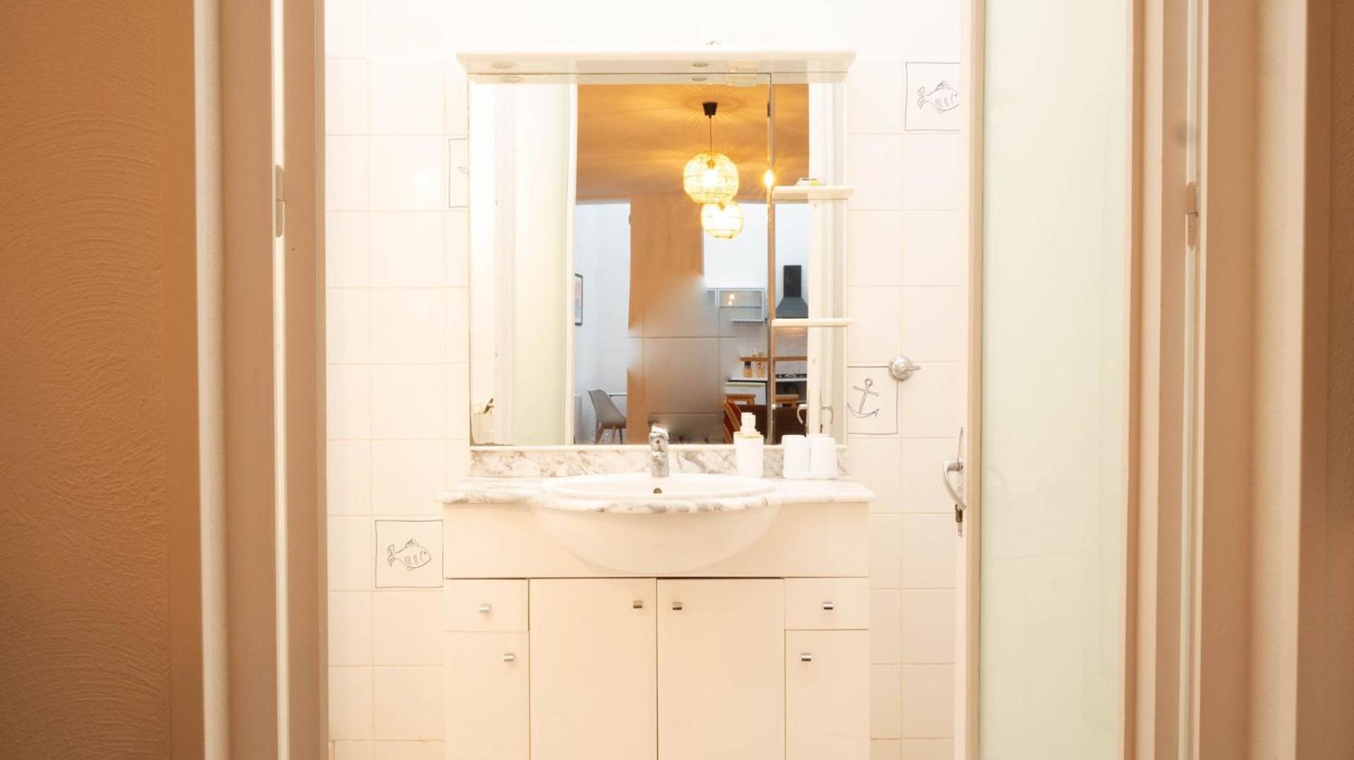 Le Puit De Lumiere - Comfortable T3 In Poitiers! Apartment Luaran gambar
